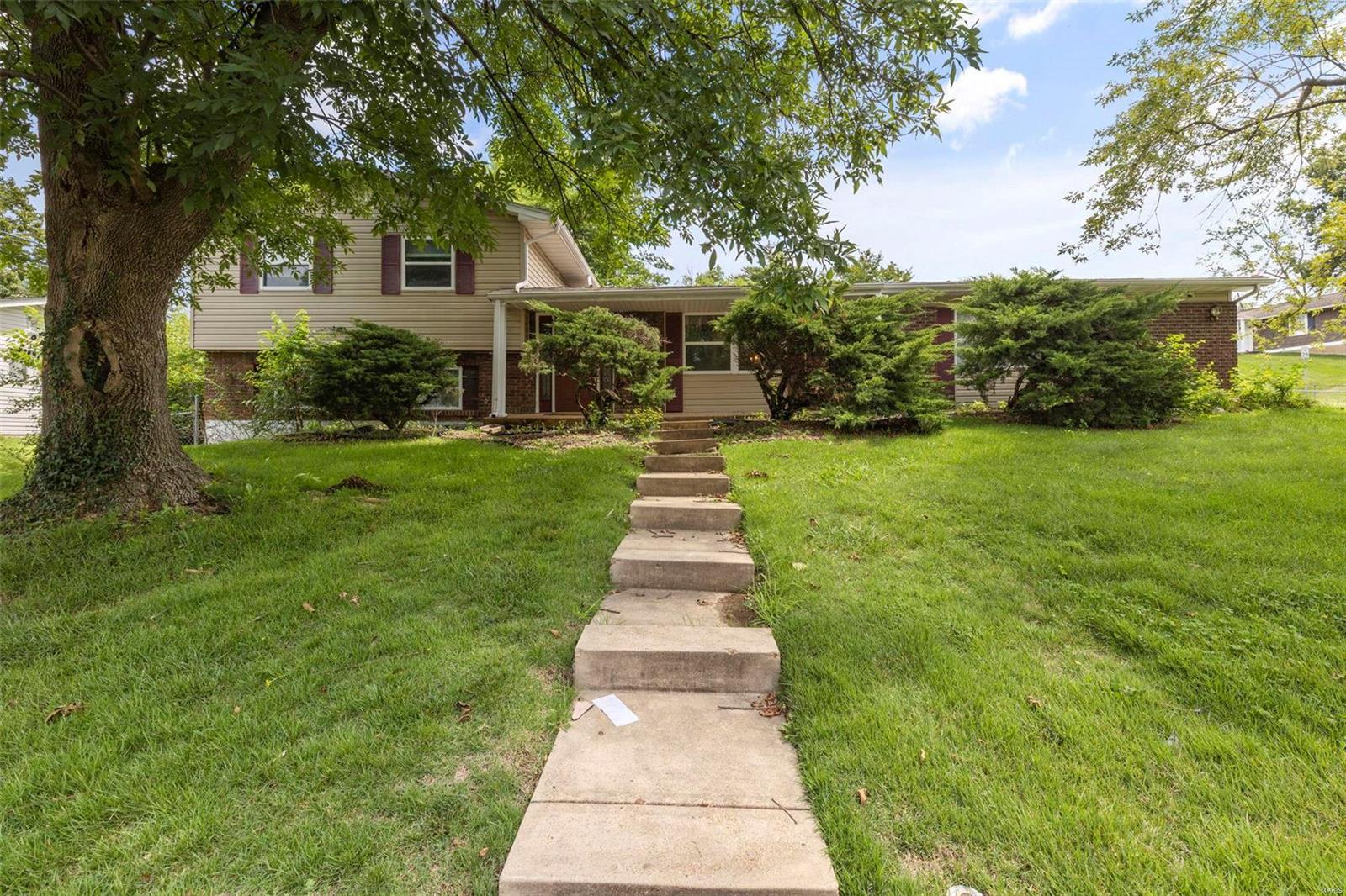 1222 Momarte Lane Property Photo