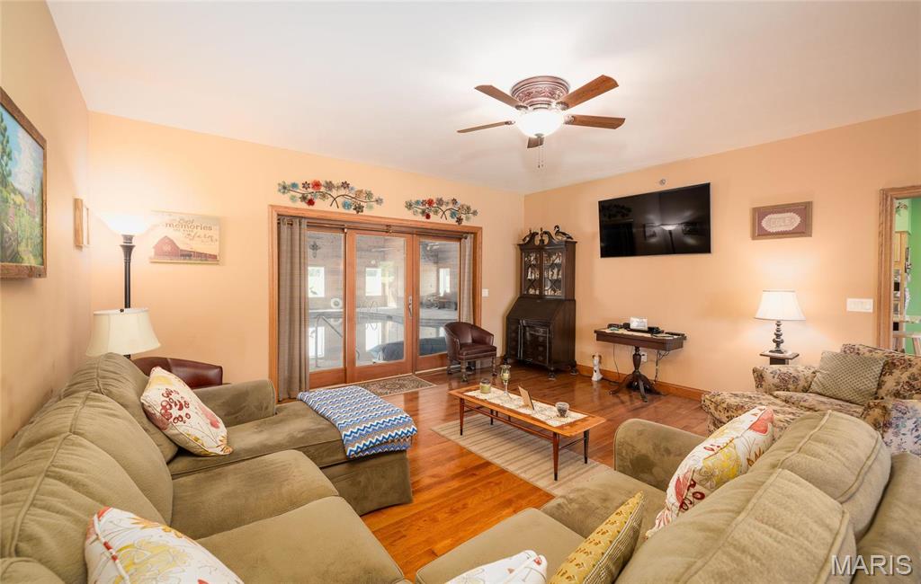 272 Ne 1350 Avenue Property Photo 14