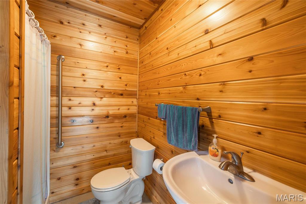 272 Ne 1350 Avenue Property Photo 18