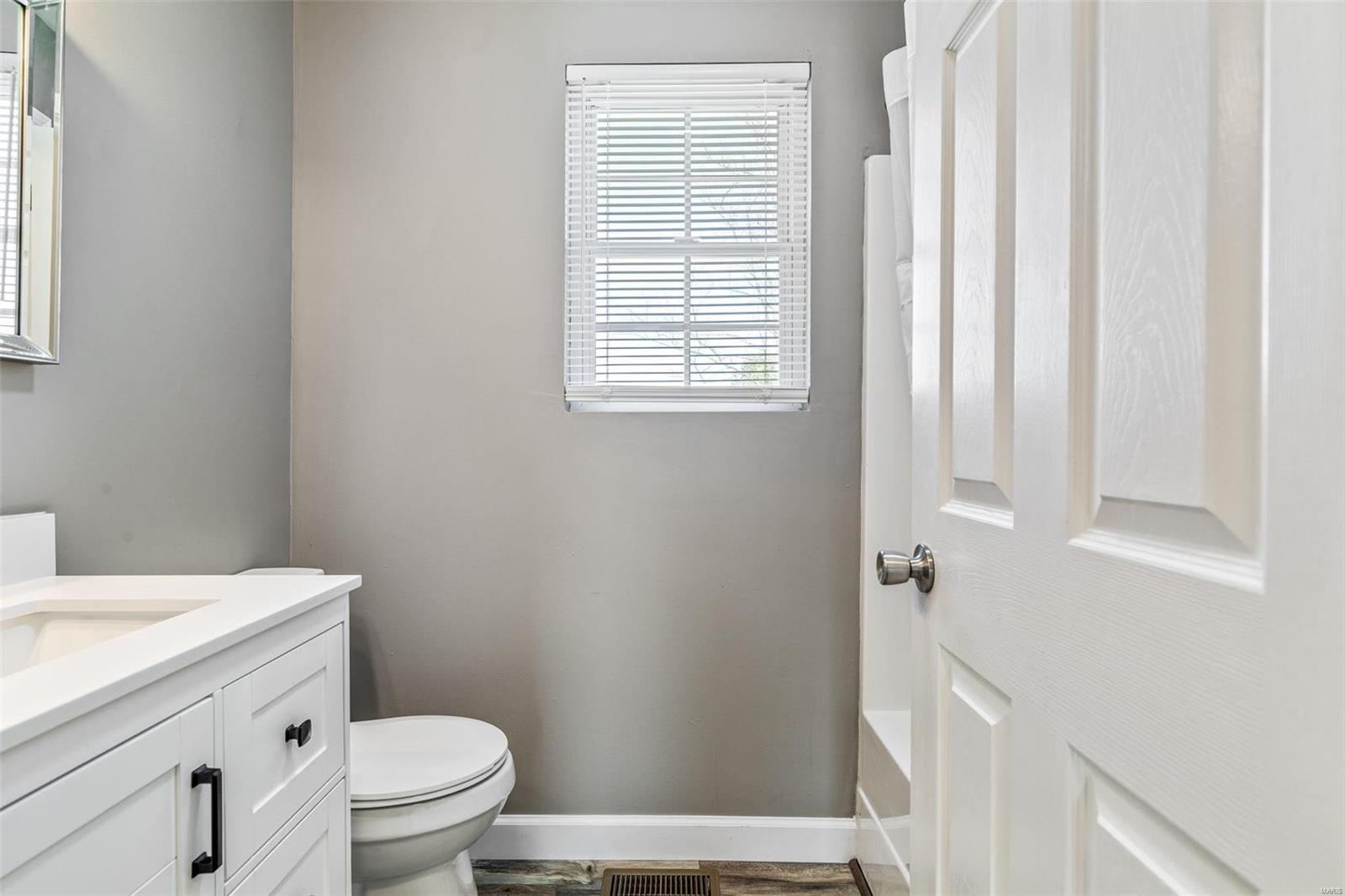253 Veterans Drive Property Photo 18