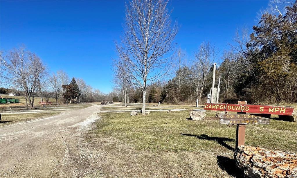 55 Deloris Dr. Property Photo 12