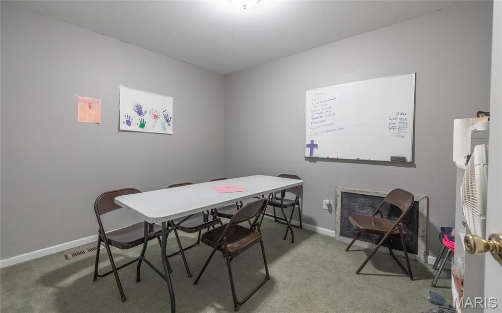 121 S 4th Street Property Photo 18