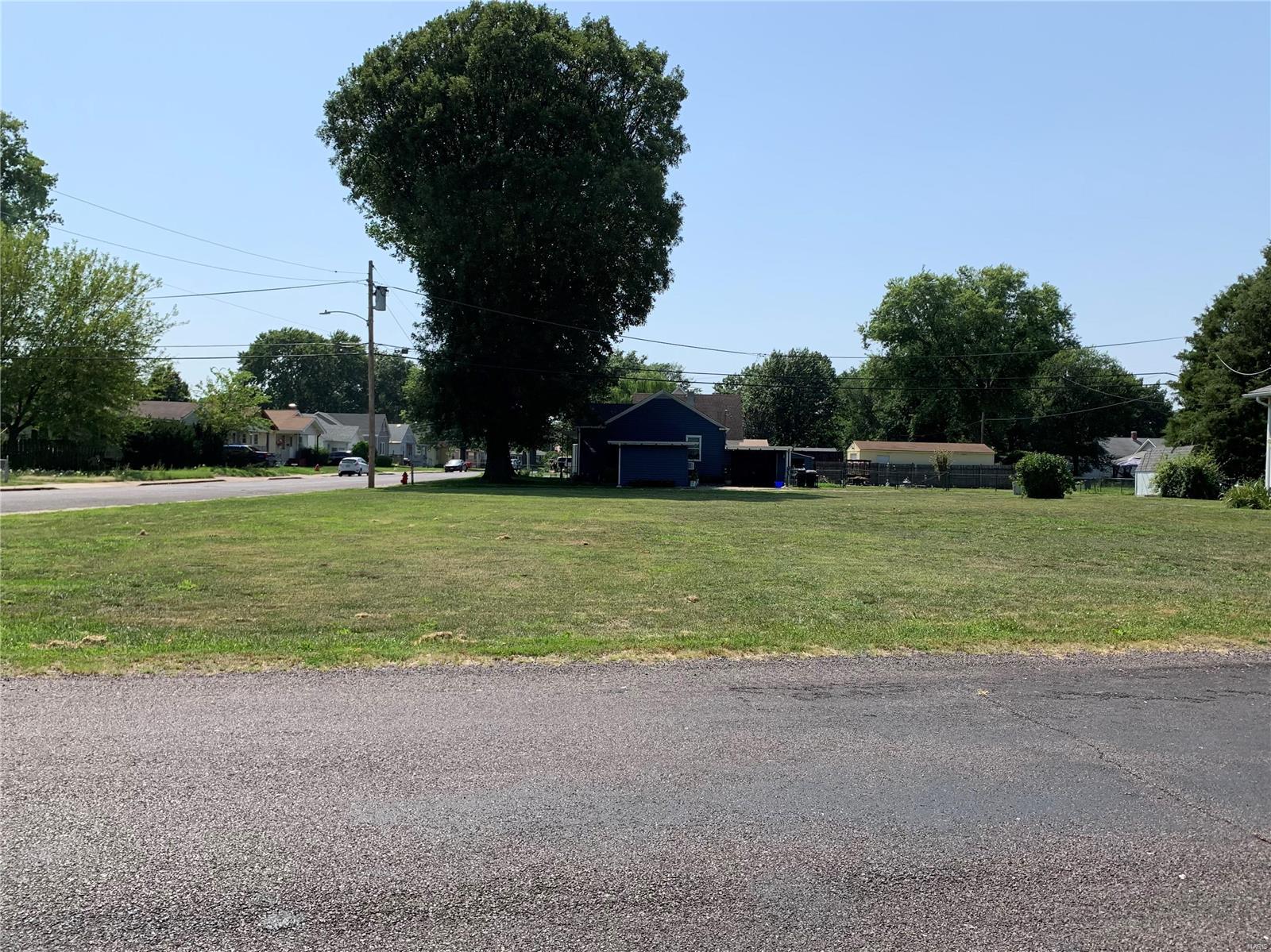 113 S Olive Street Property Photo 2