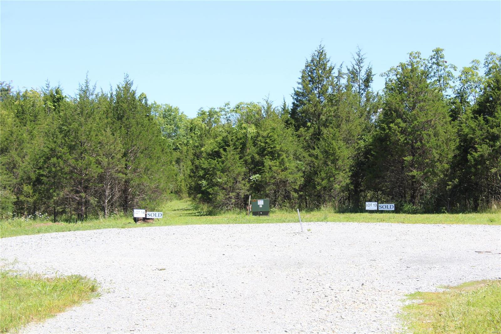 6 Weatherby Lane Property Photo 3