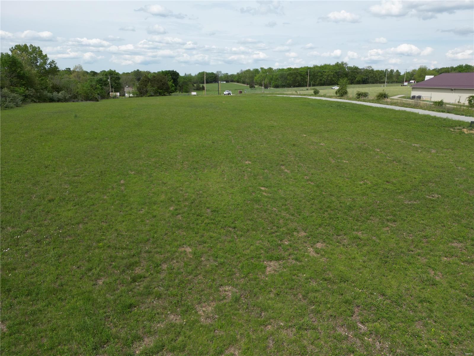 6 Weatherby Lane Property Photo 8