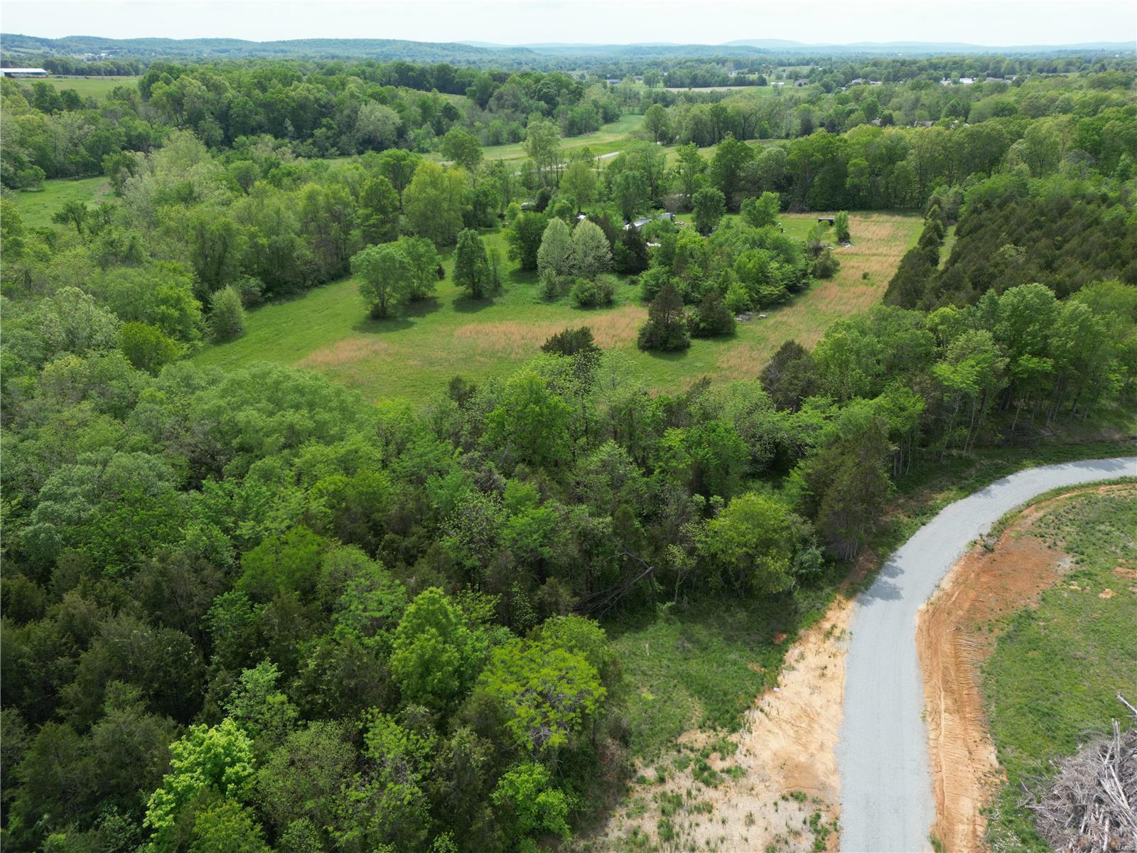 6 Weatherby Lane Property Photo 12