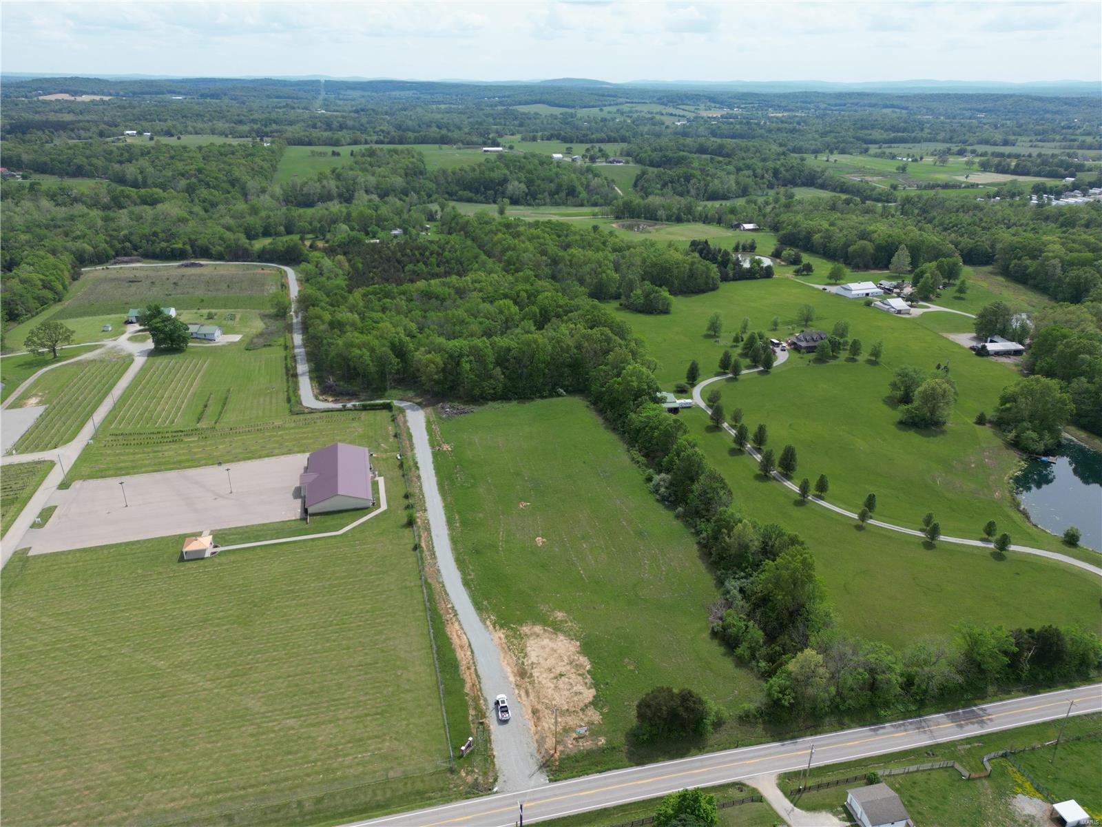 6 Weatherby Lane Property Photo 20