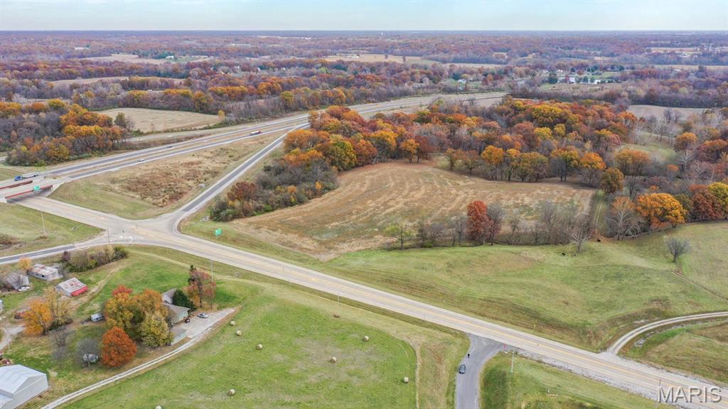 4245 Seminary Road Property Photo 6