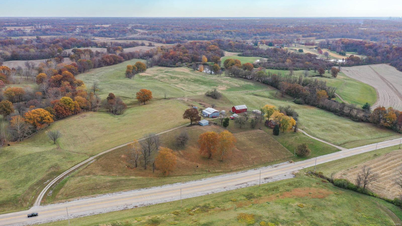 4245 Seminary Road Property Photo 8