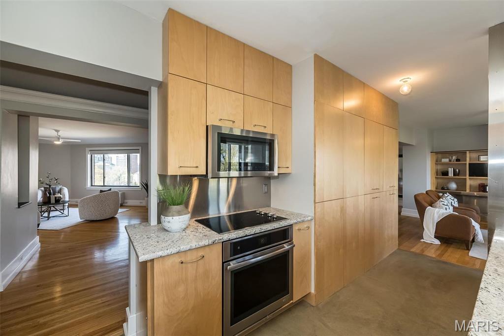 410 N Newstead Avenue 6w Property Photo 12