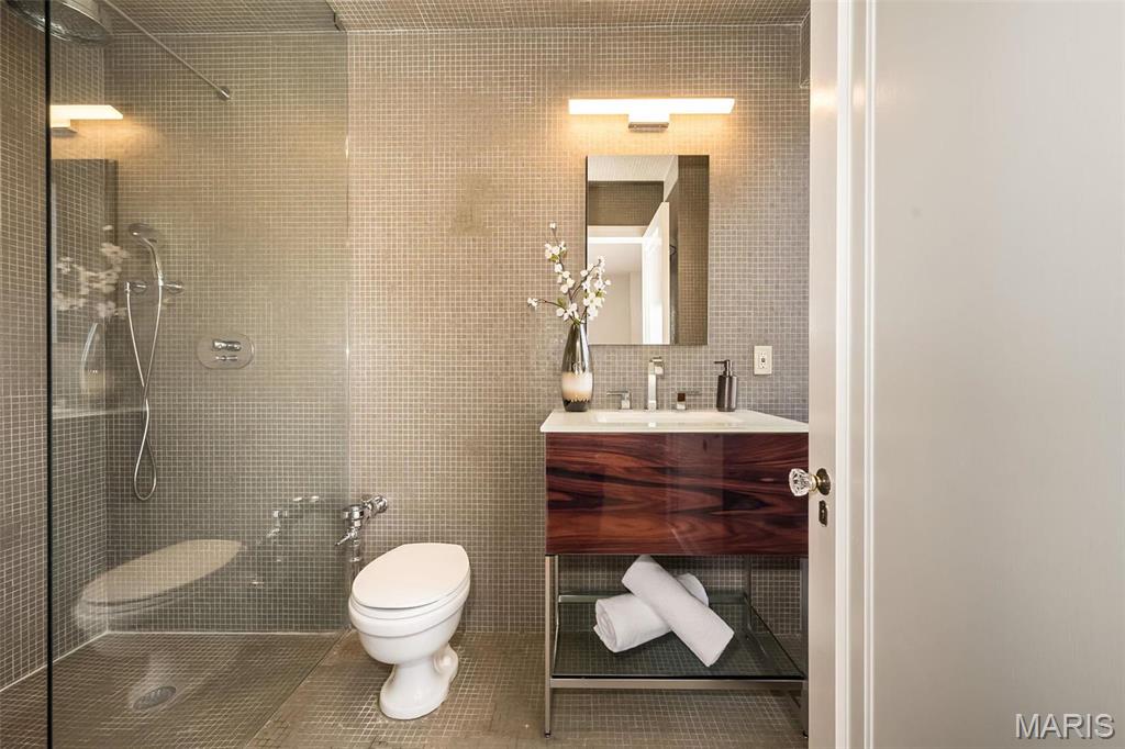410 N Newstead Avenue 6w Property Photo 22