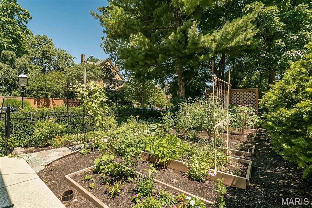 410 N Newstead Avenue 6w Property Photo 27