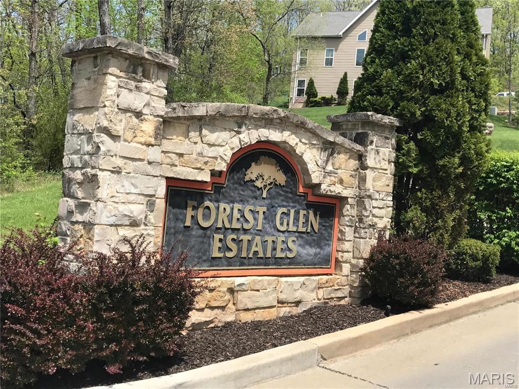 2600 Forest Glen Drive Property Photo 1