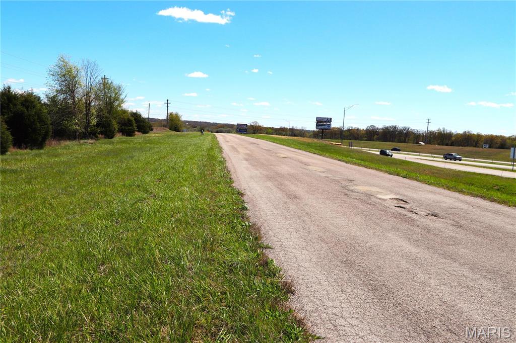 1100 Cinque Hommes Drive Property Photo 4