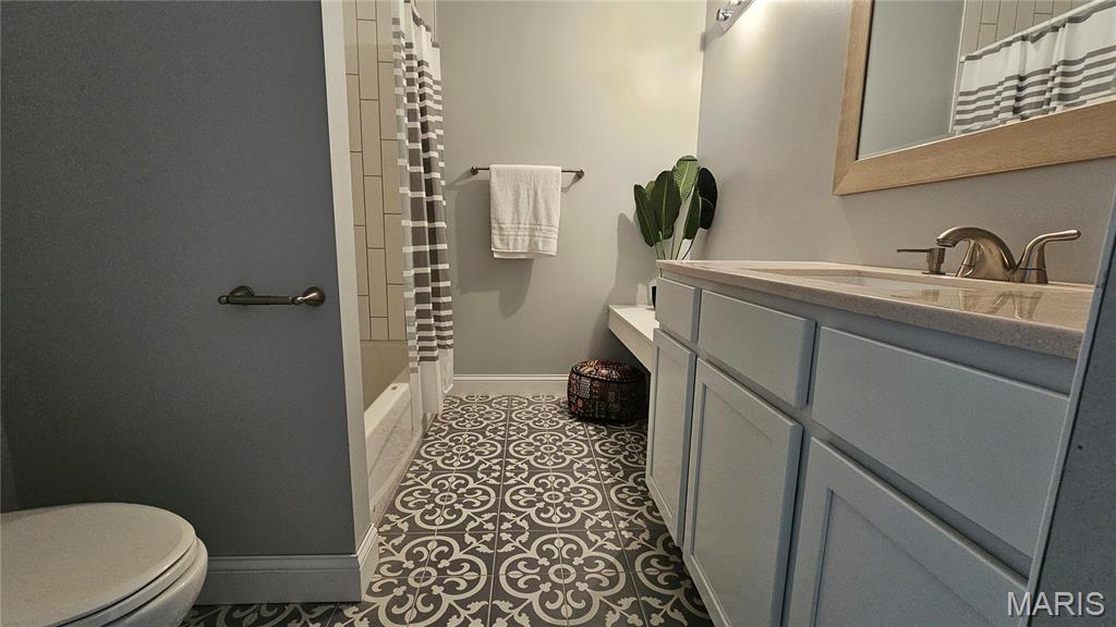 1114 Indian Court Property Photo 26