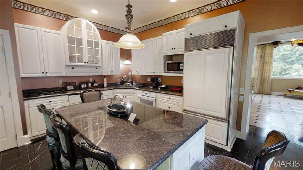 16093 Highway W Property Photo 8