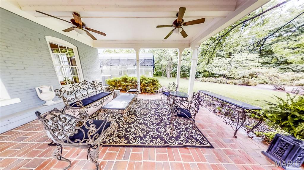 16093 Highway W Property Photo 31