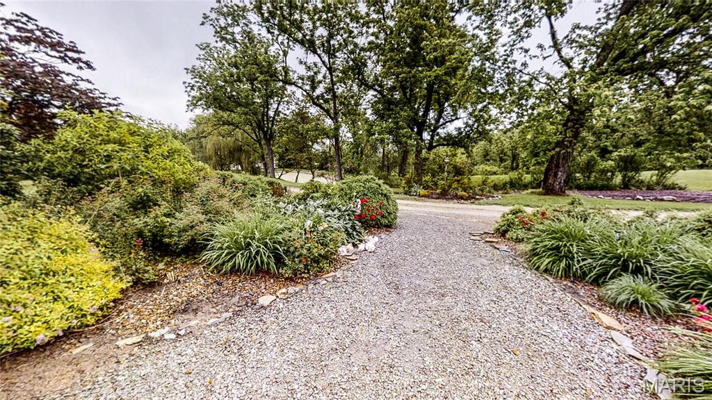 16093 Highway W Property Photo 35