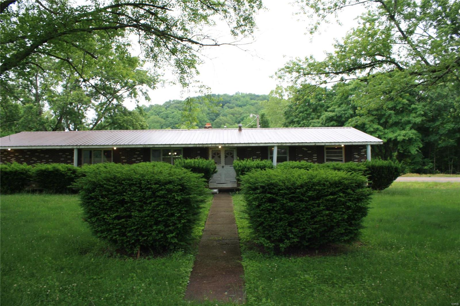 299 Wayne Rt Ee Property Photo 1