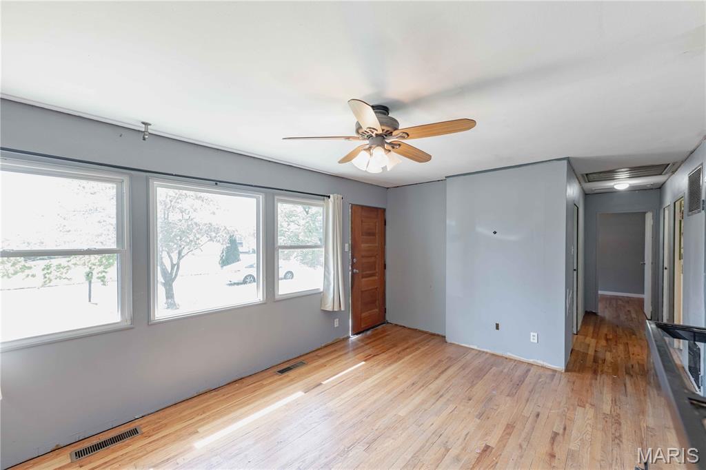 11357 Revere Lane Property Photo 6