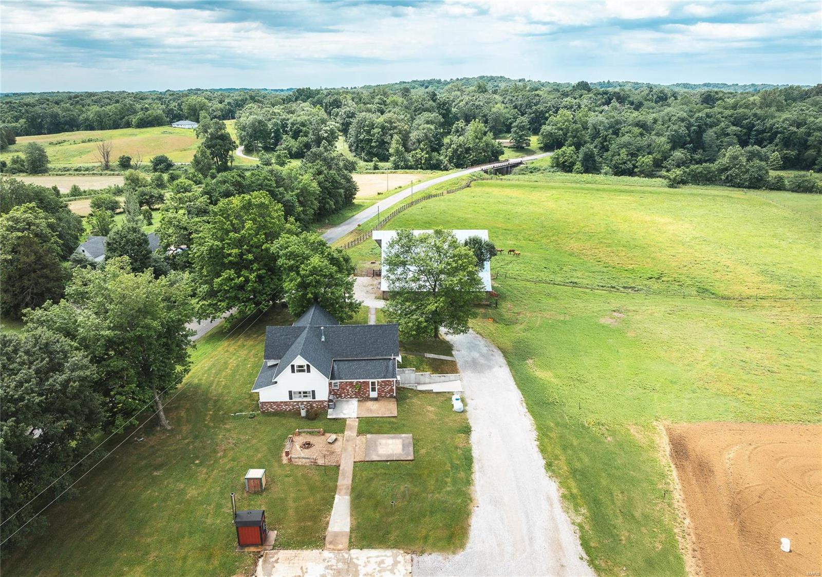 3155 New Saratoga Road 1 Property Photo