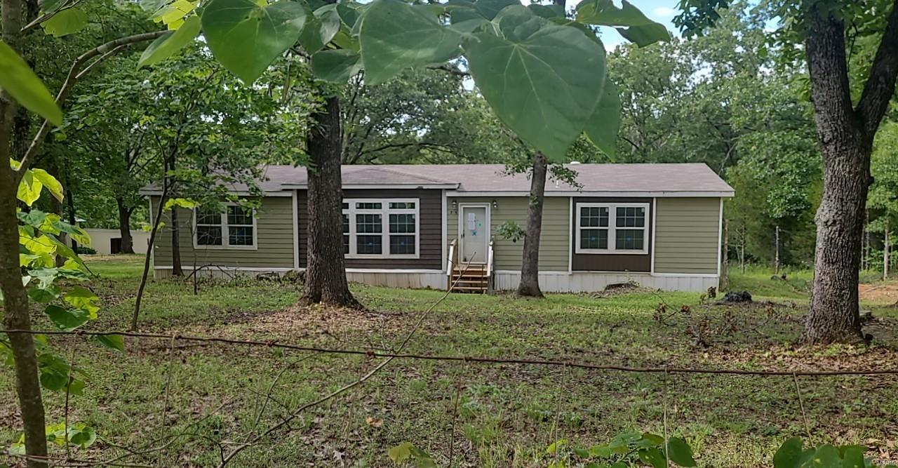 905 Redbud Drive Property Photo 1