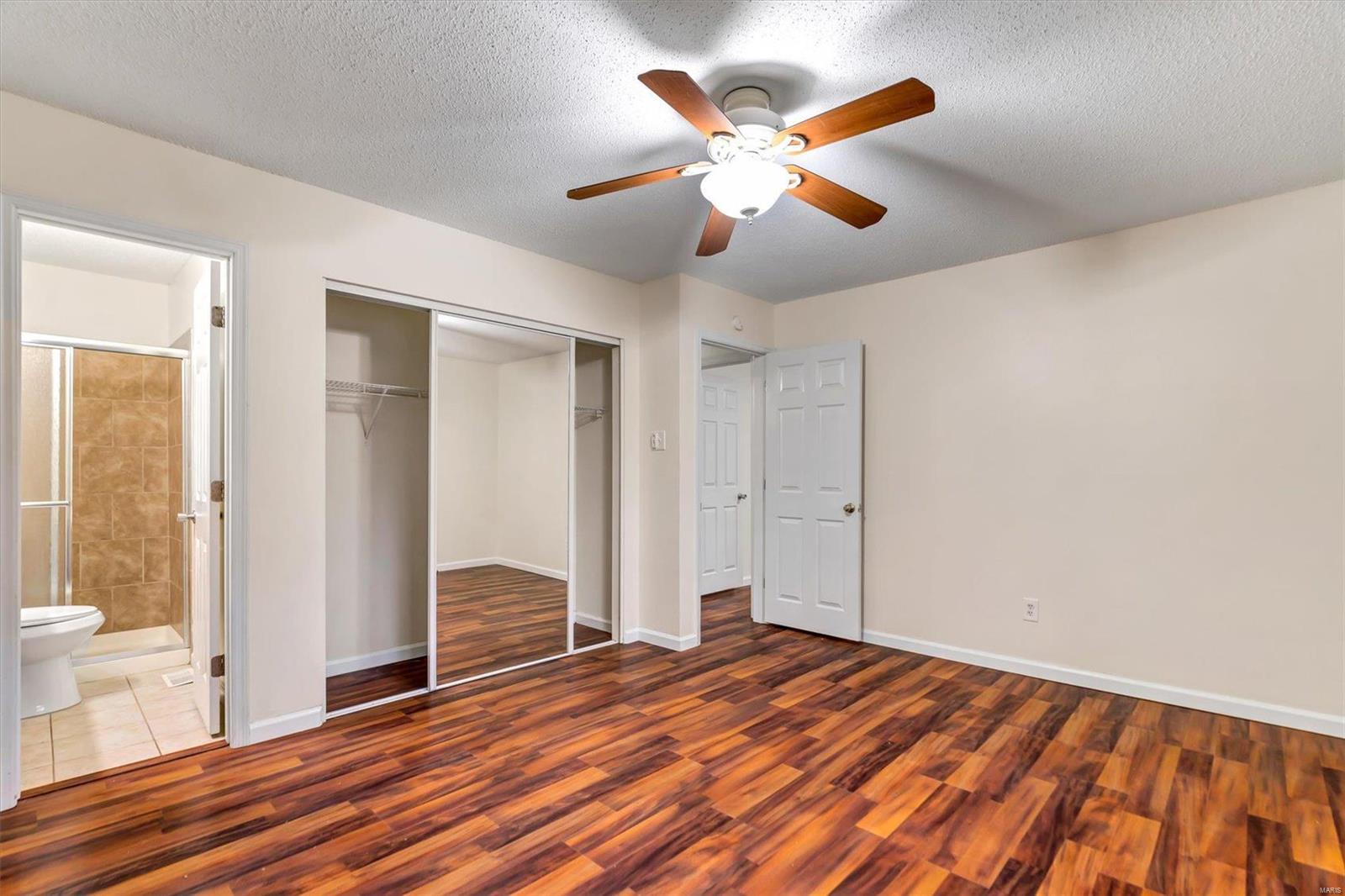 221 Braeshire Drive B Property Photo 15