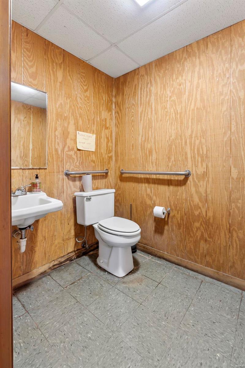 1014 Linn Street Property Photo 39