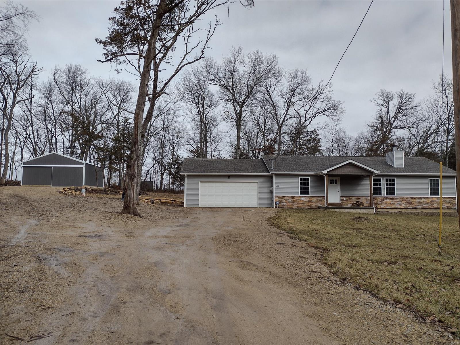 639 Wallen Road Property Photo