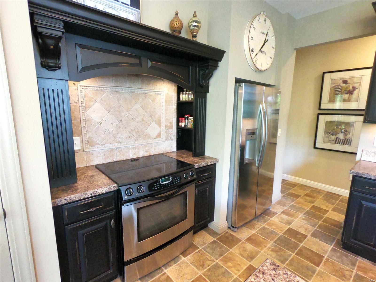 104 Stone Oaks Drive Property Photo 10