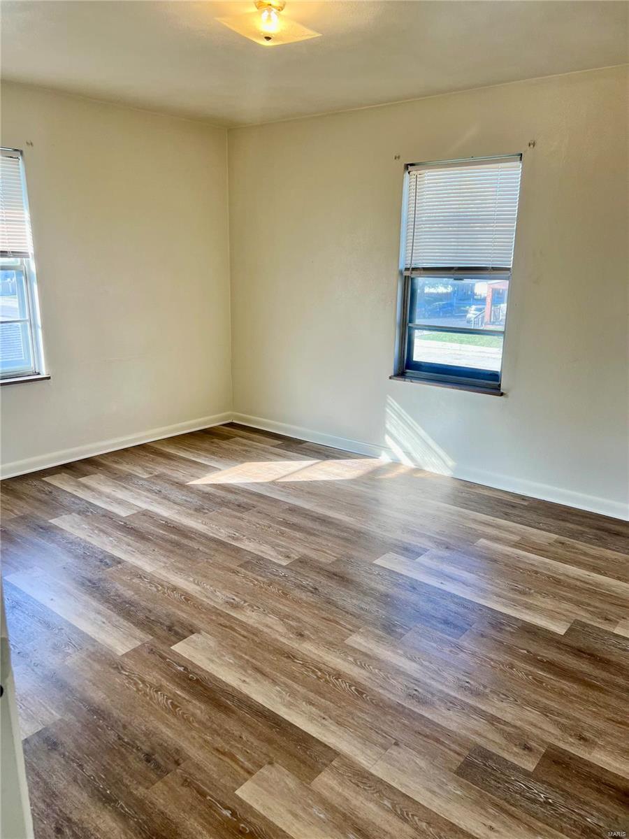 523 S Central 4 Property Photo 4