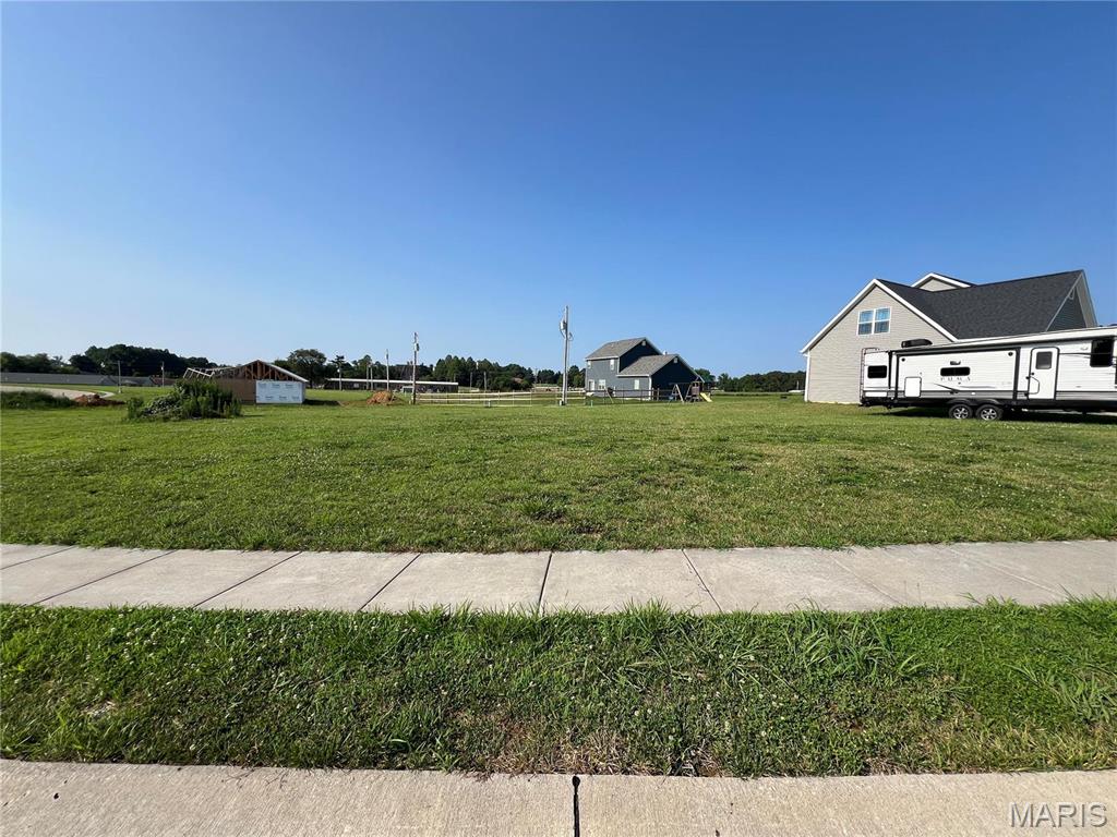 1661 Redbud Court Property Photo 1