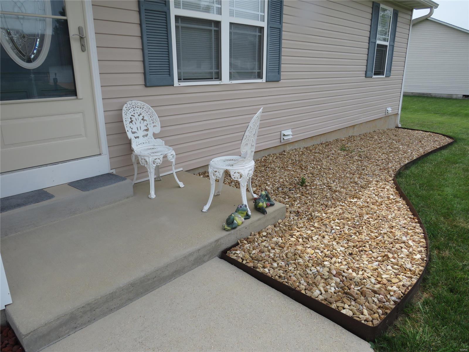 1612 Luna Drive Property Photo 3