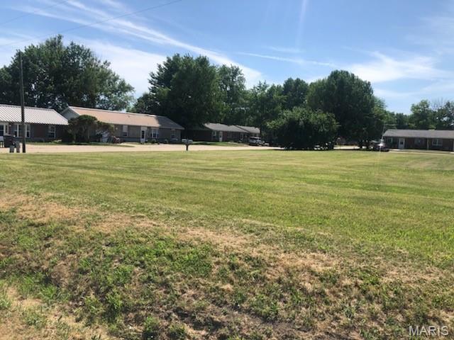 1702 W County Road Property Photo 2