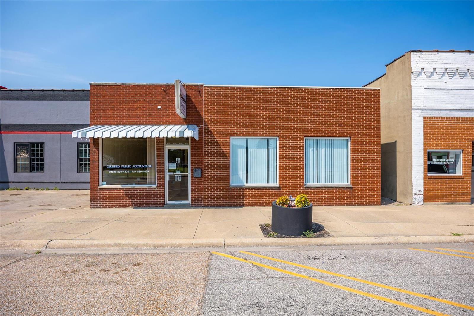 314 S Macoupin Street Property Photo 1