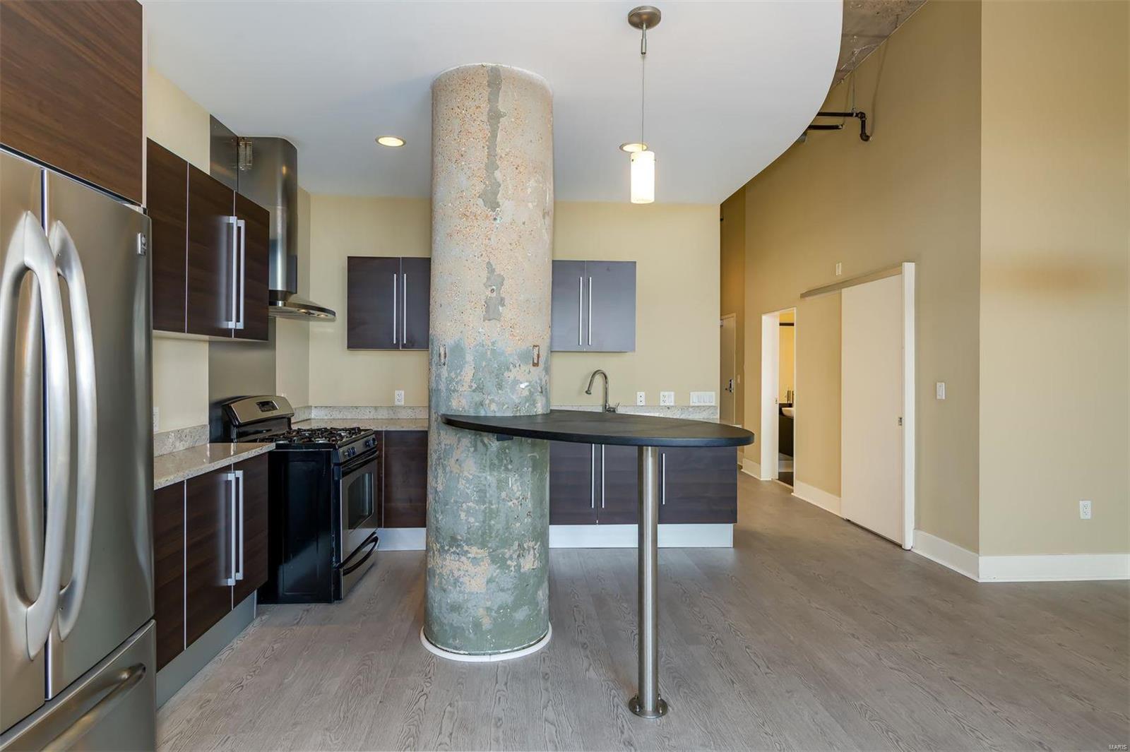 4100 Forest Park Avenue 522 Property Photo 14