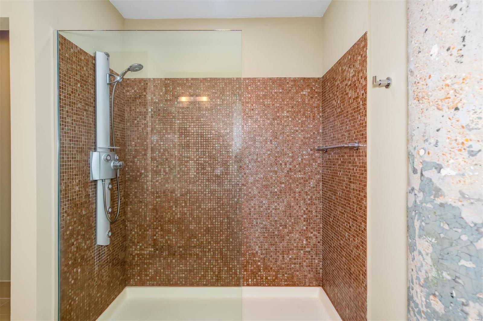 4100 Forest Park Avenue 522 Property Photo 25