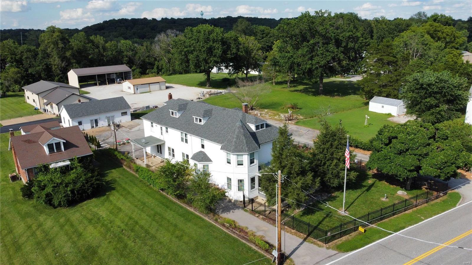 931 River St Property Photo
