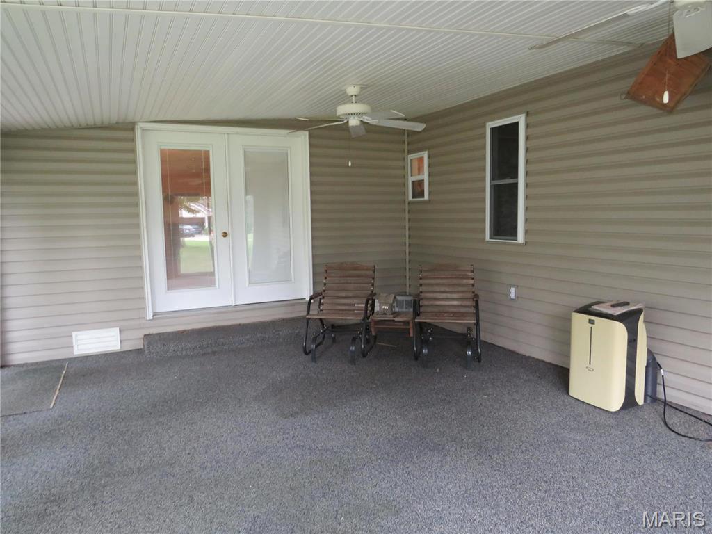 208 E Bittersweet Drive Property Photo 24