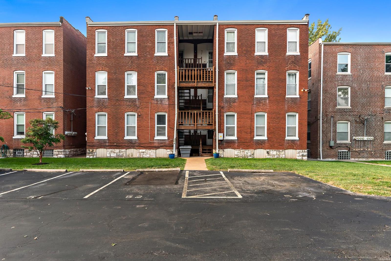 5553 Waterman Boulevard 2e Property Photo 27