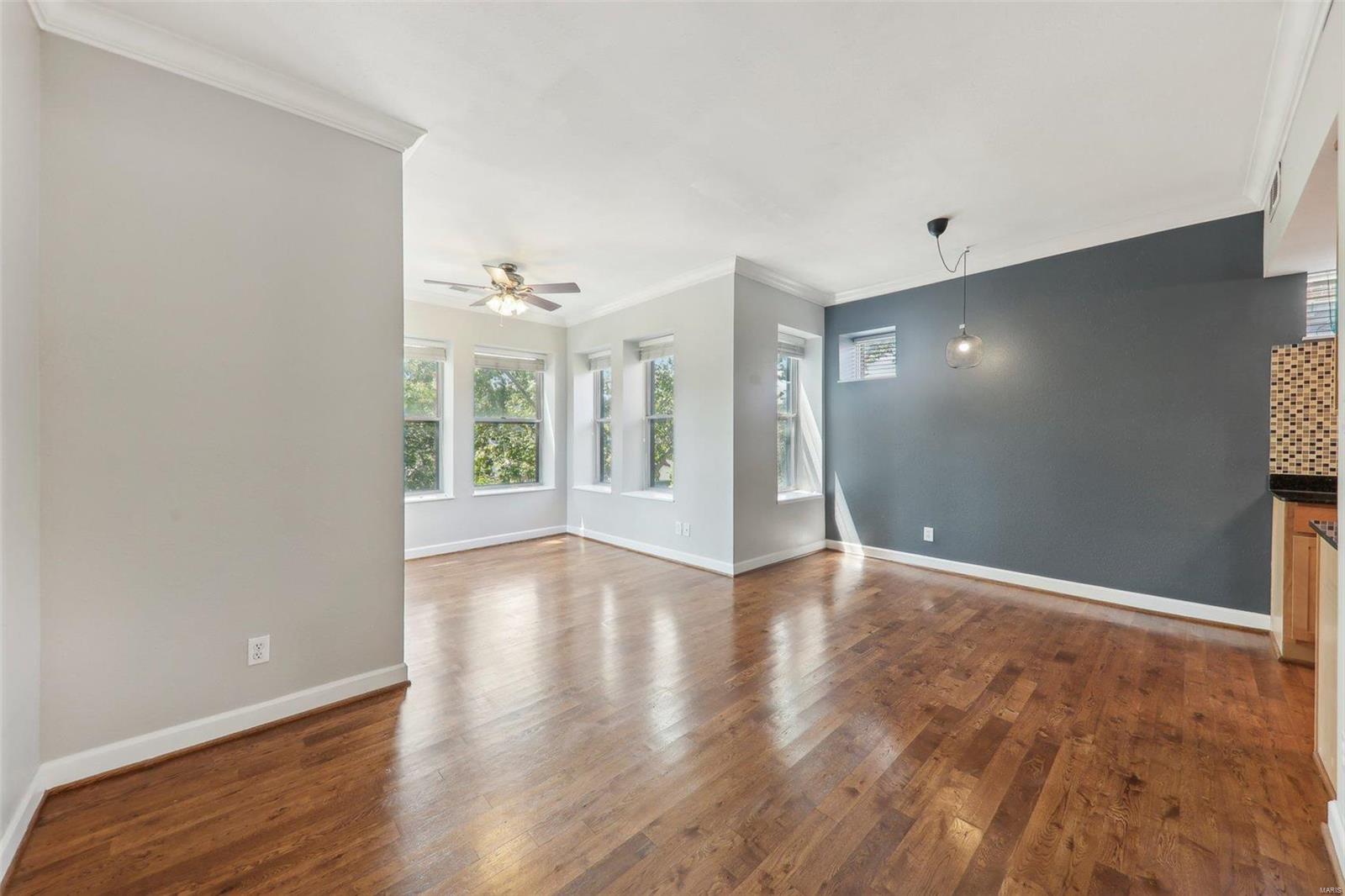 5673 Waterman Boulevard 31 Property Photo 1