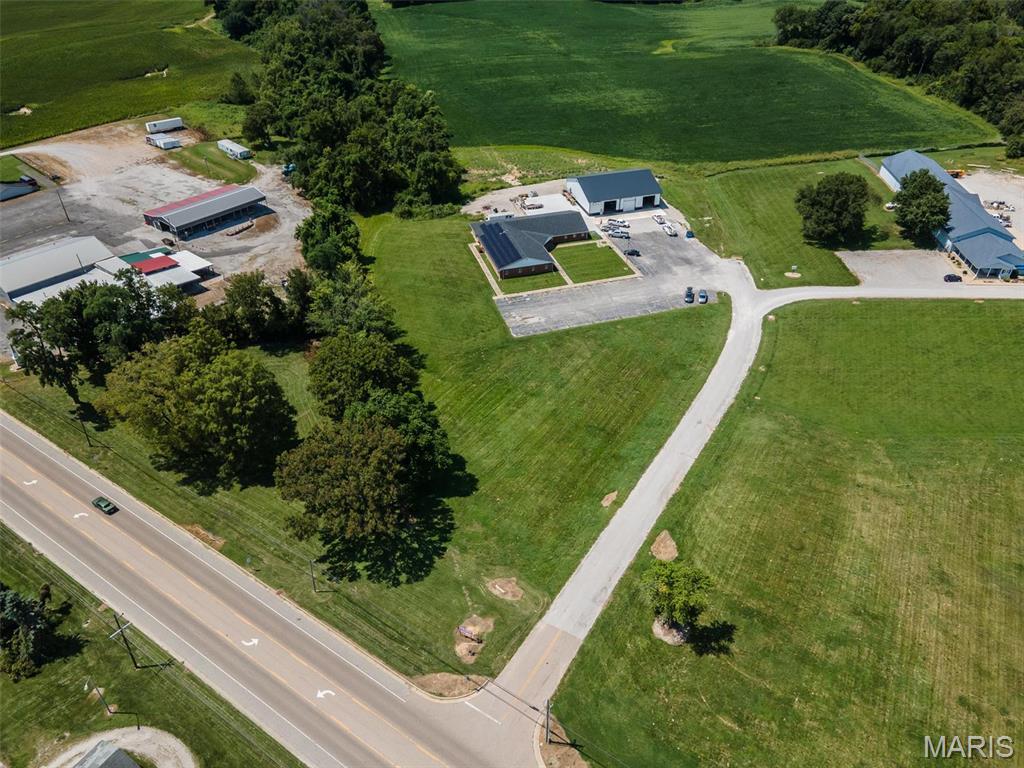 4519 Alton Commerce Parkway Property Photo 3