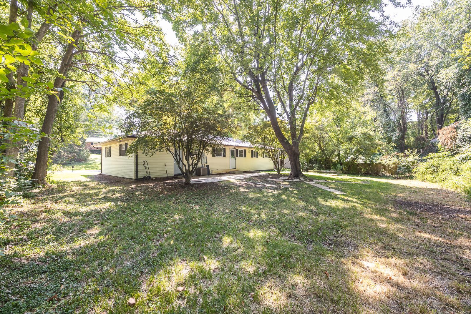 127 Creekside Drive Property Photo 30