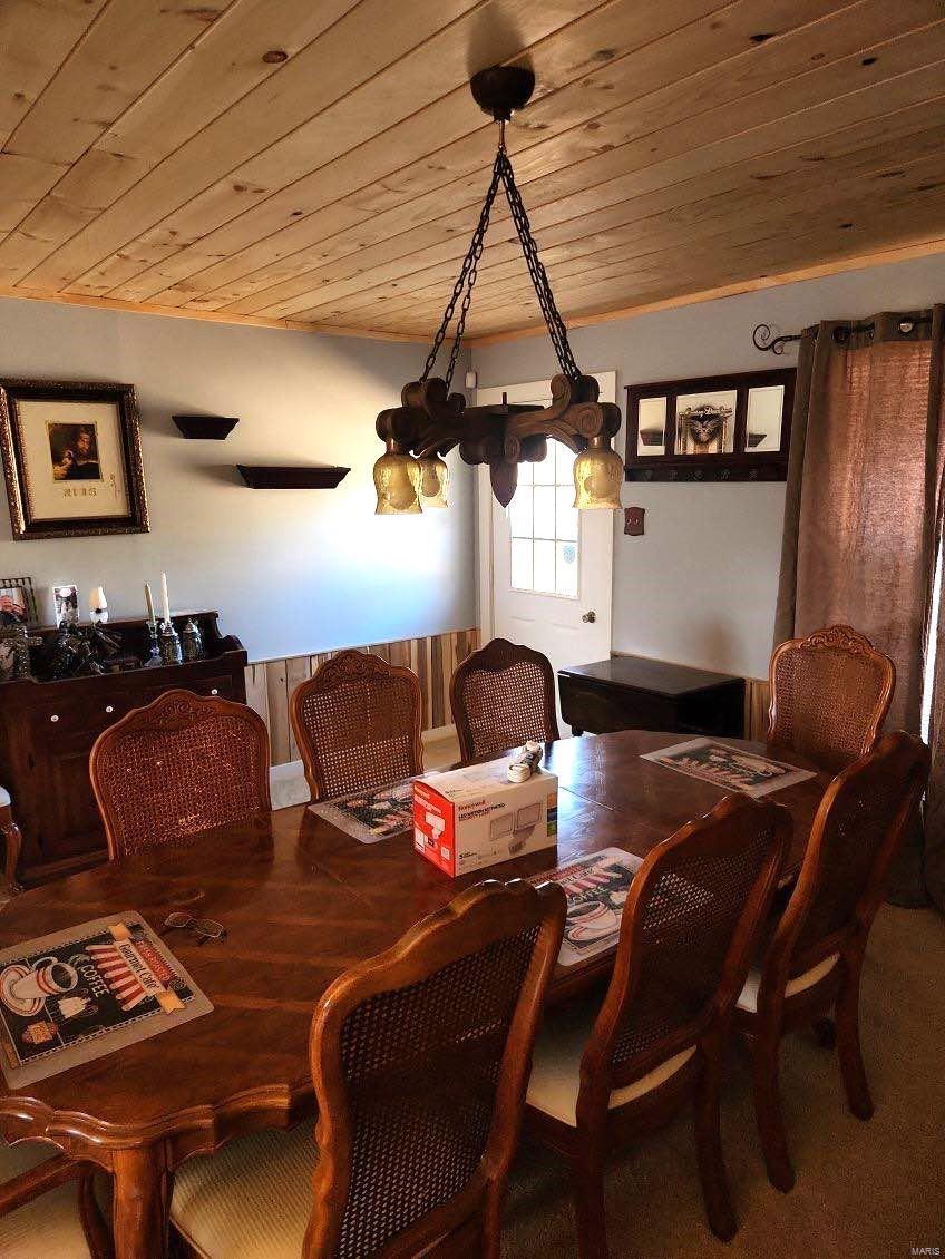 502 County Road 728 Property Photo 9
