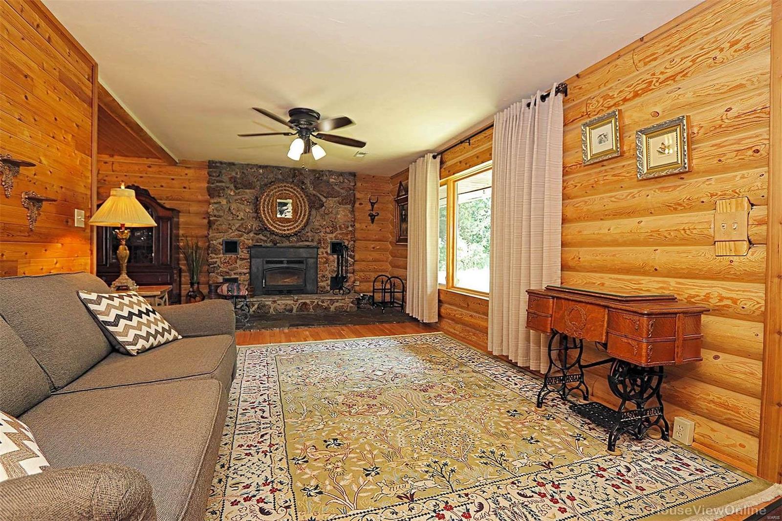 14975 Oak Den Lane Property Photo 7