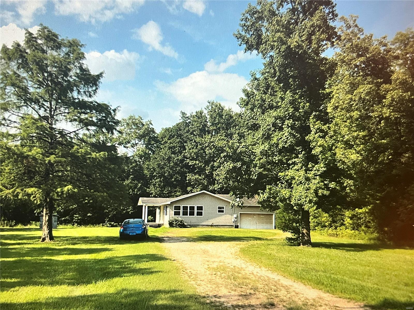 11309 County Road 234 Property Photo 2