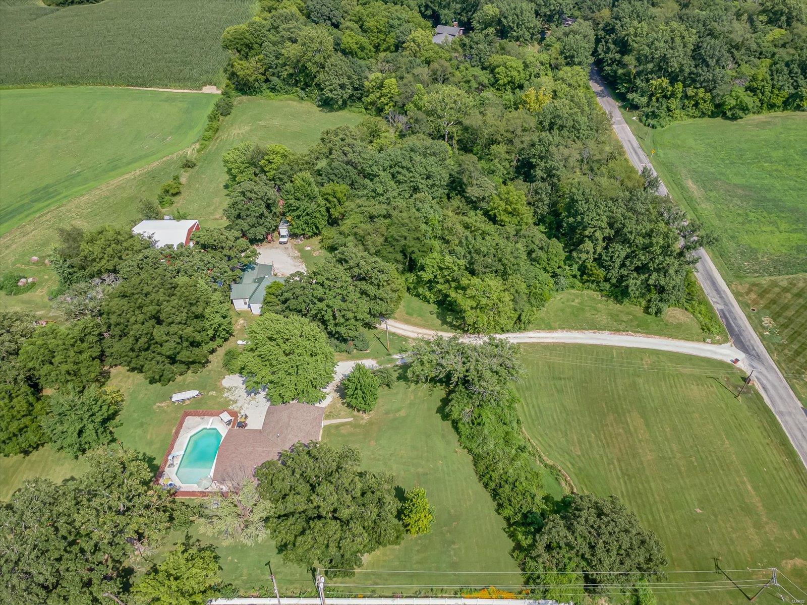 11333 Eiff Road Property Photo 2