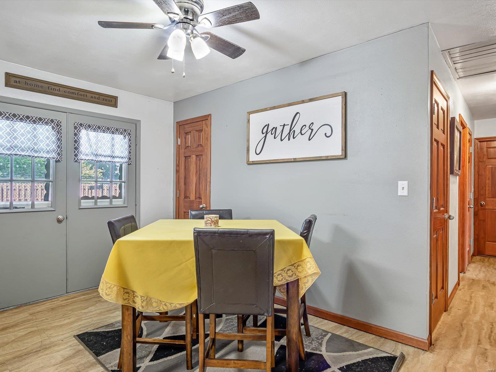 11333 Eiff Road Property Photo 10