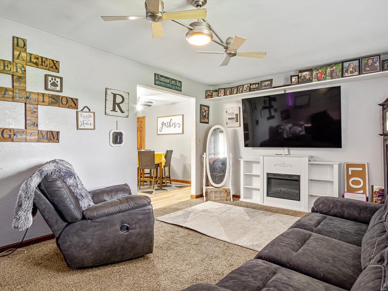 11333 Eiff Road Property Photo 16