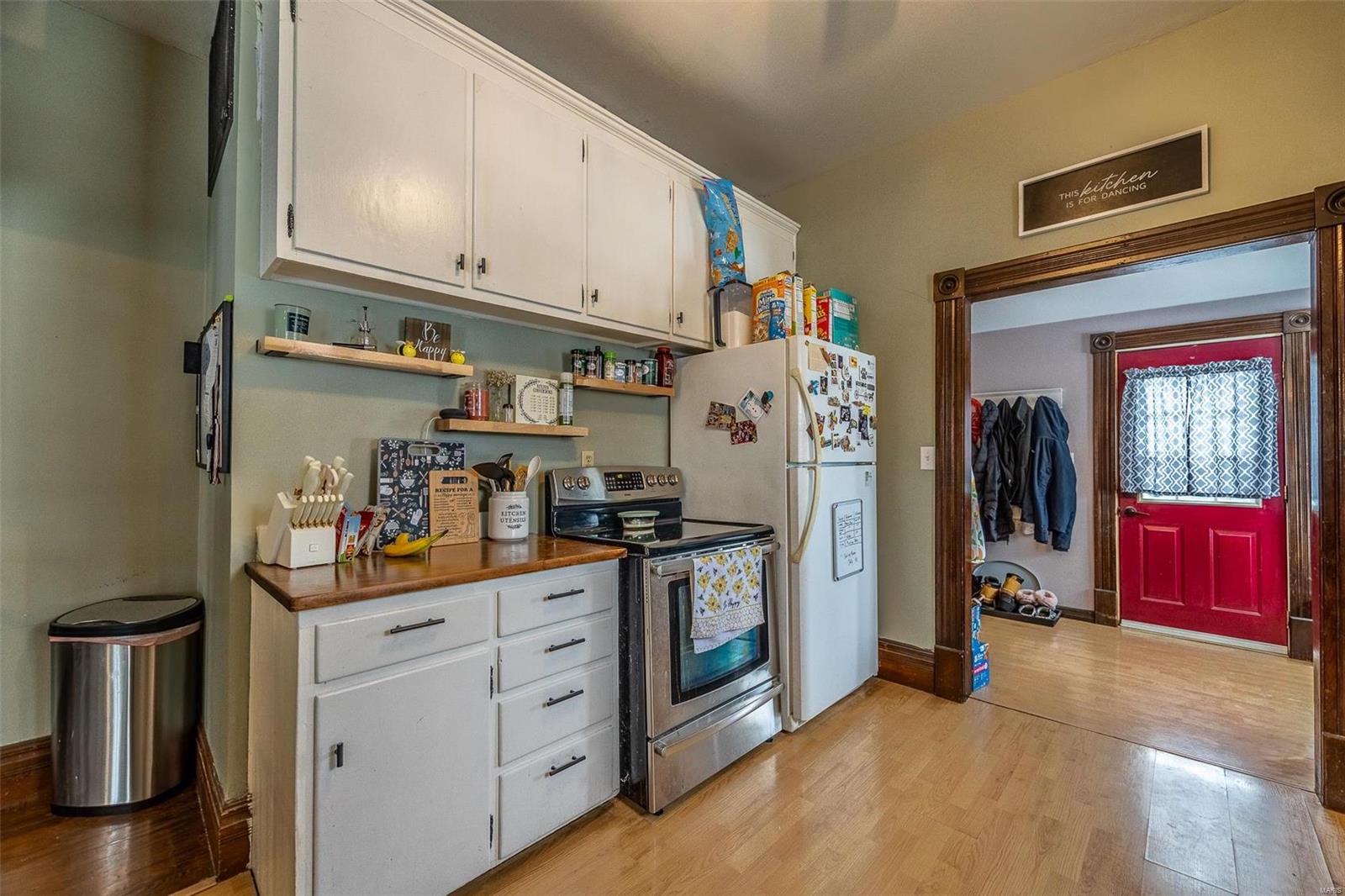607 N Jackson Street Property Photo 13